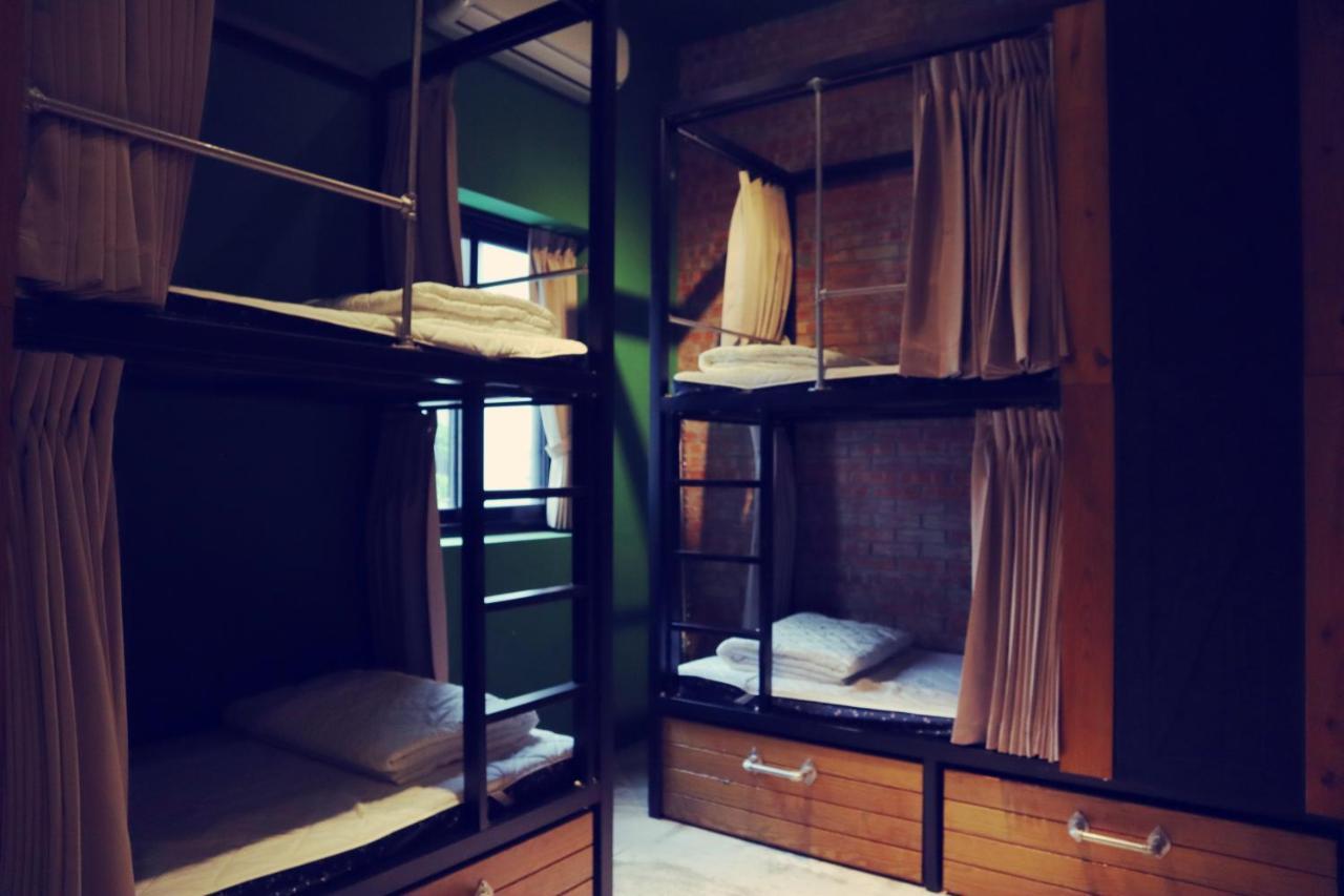 Travel Charger Hostel Hualien City Ngoại thất bức ảnh