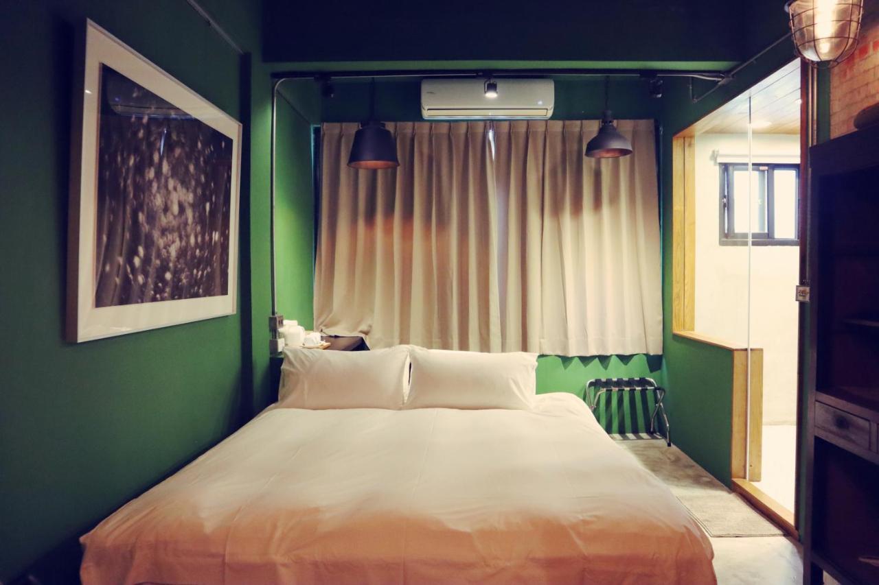 Travel Charger Hostel Hualien City Ngoại thất bức ảnh