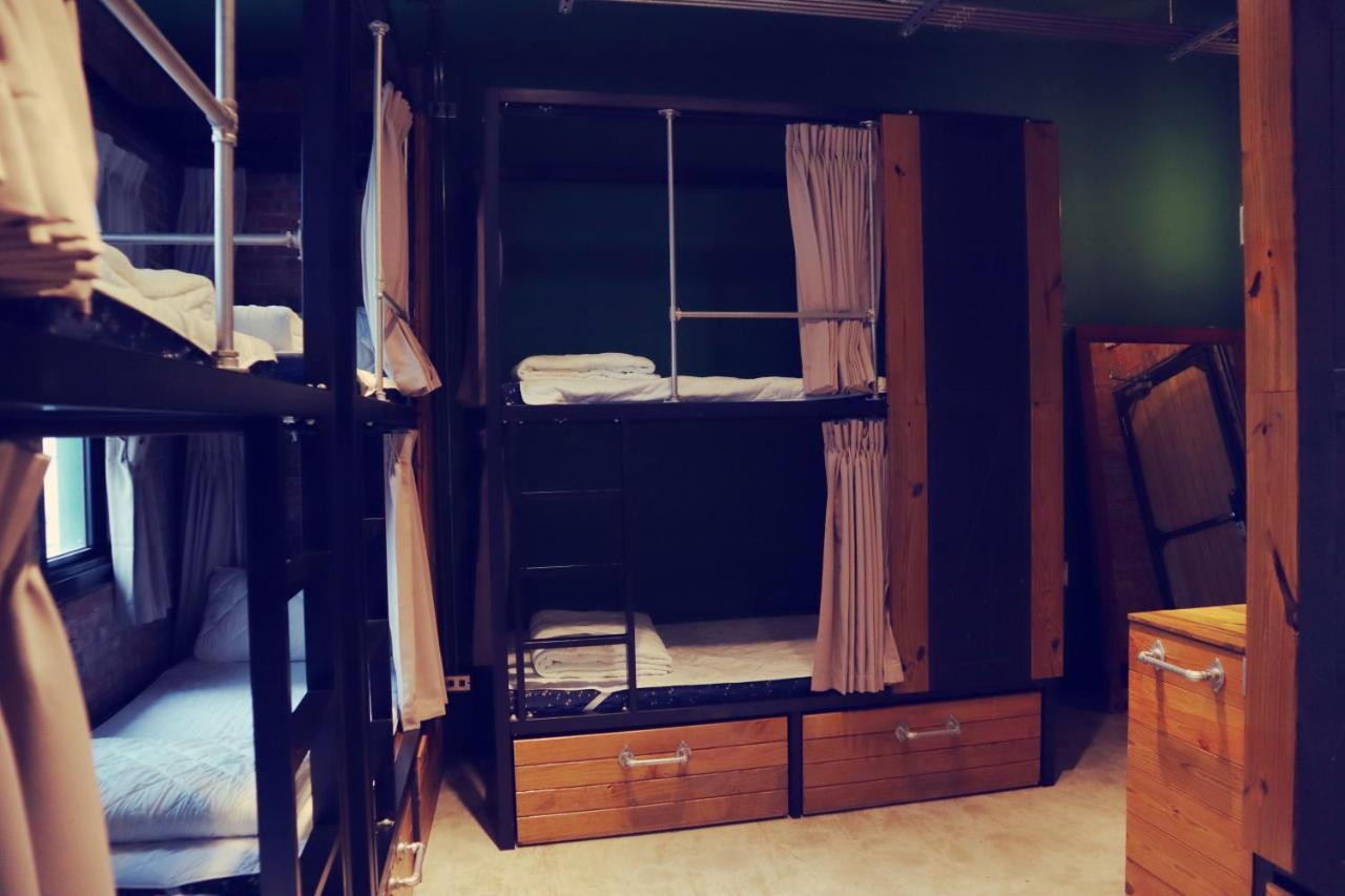 Travel Charger Hostel Hualien City Ngoại thất bức ảnh