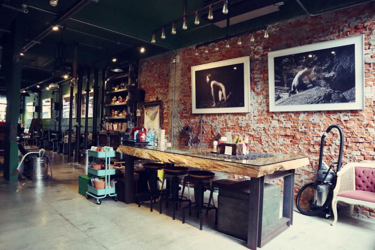 Travel Charger Hostel Hualien City Ngoại thất bức ảnh